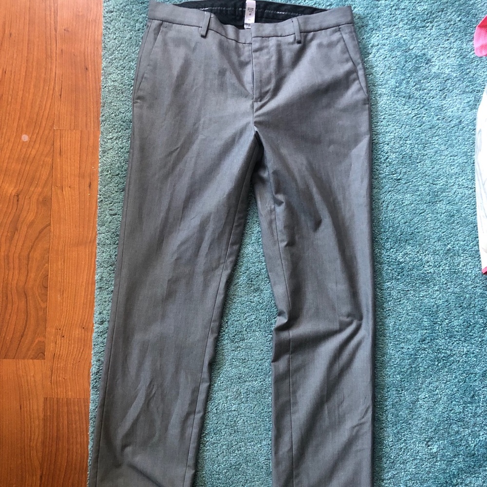 Calvin Klein Men’s Slim Fit slacks 30x332